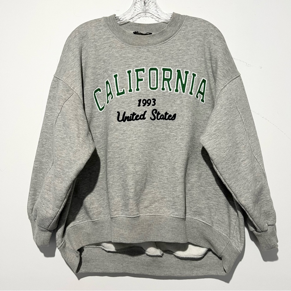 Zara California 1993 United States Grey Crewneck Embroidery Sweatshirt Women's M